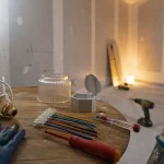 Installer luminaire plafond : câblage et fixation sur plafond placo